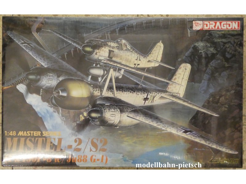 ドラゴン 1/48 ミステル-2/S2 File:Mistel-2 A2 (Fw 190F-8w, Ju88G-1